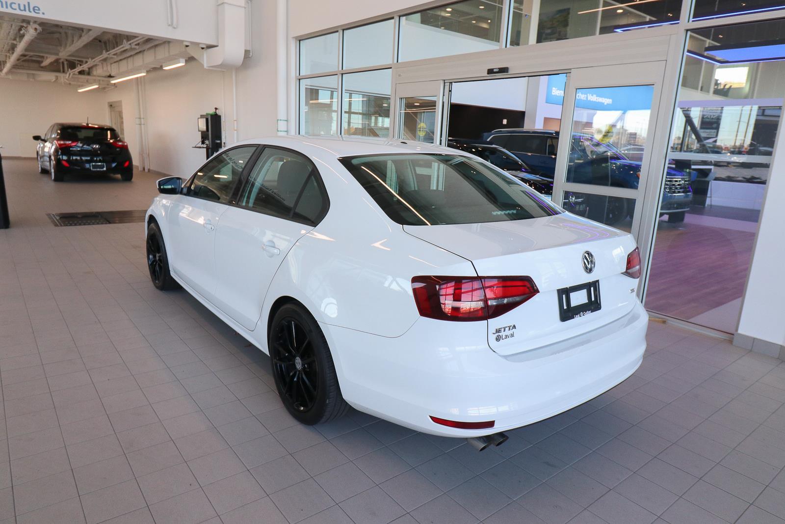 volkswagen Jetta Sedan 2017 - 8