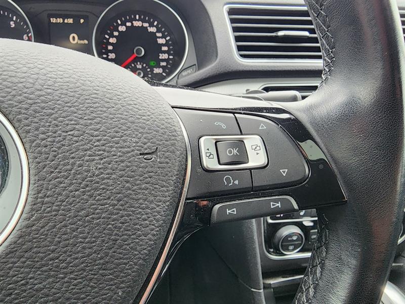 volkswagen Passat 2017 - 14