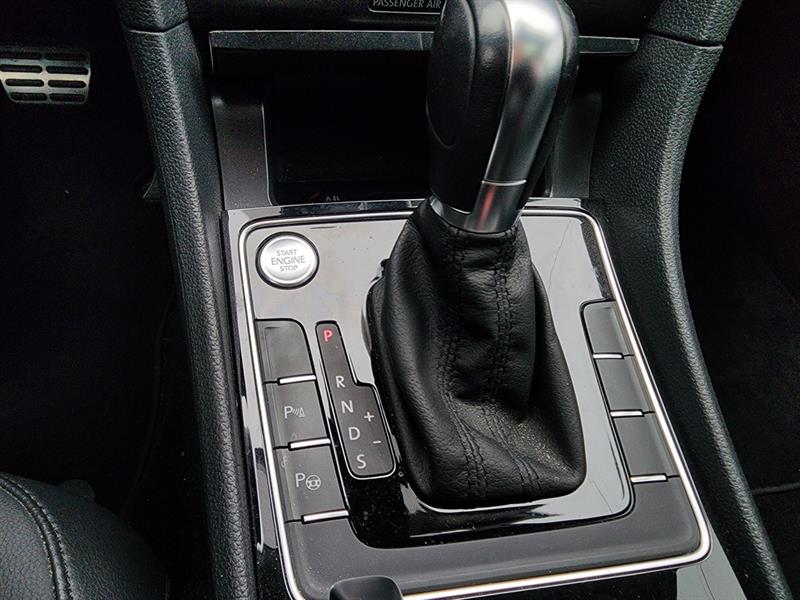 volkswagen Passat 2017 - 19