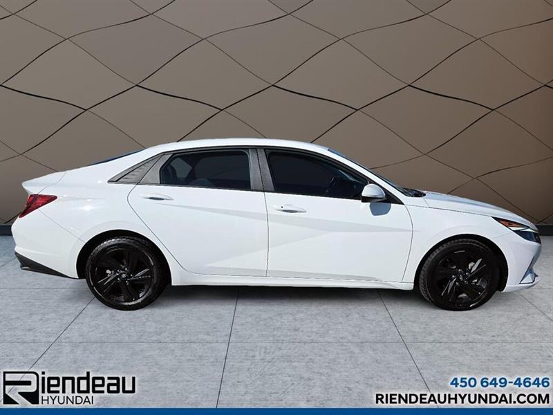 hyundai Elantra 2022 - 4