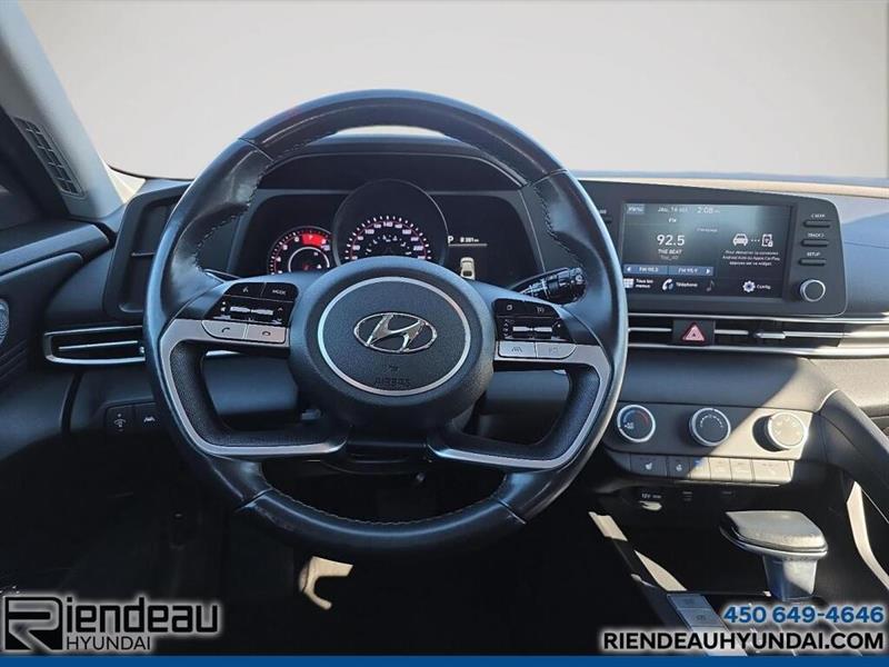 hyundai Elantra 2022 - 14