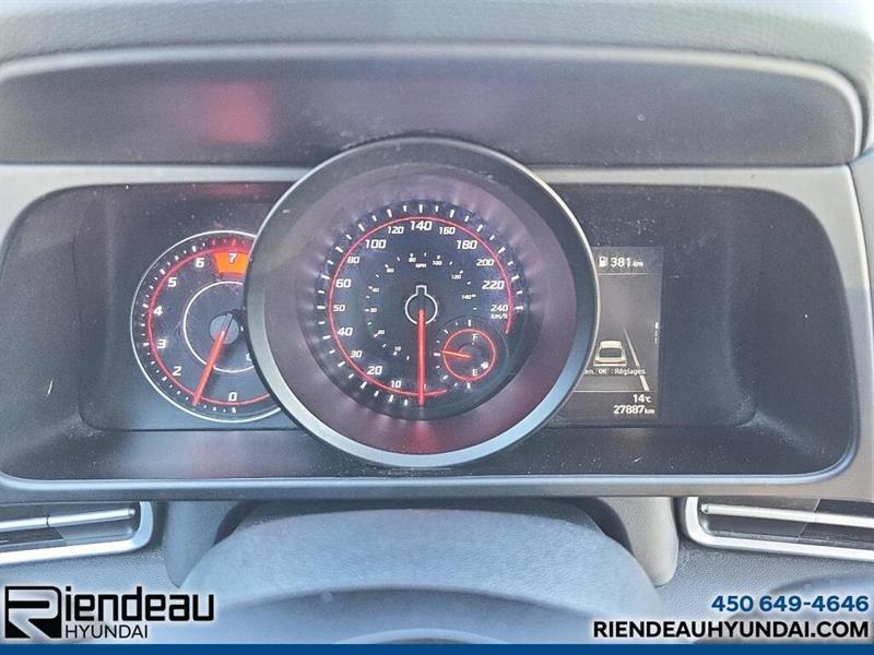 hyundai Elantra 2022 - 19