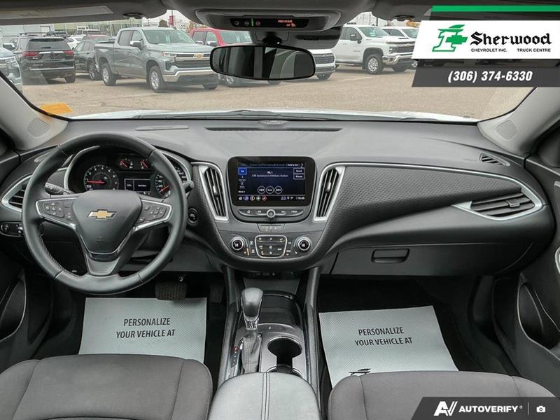 chevrolet Malibu 2023 - 24