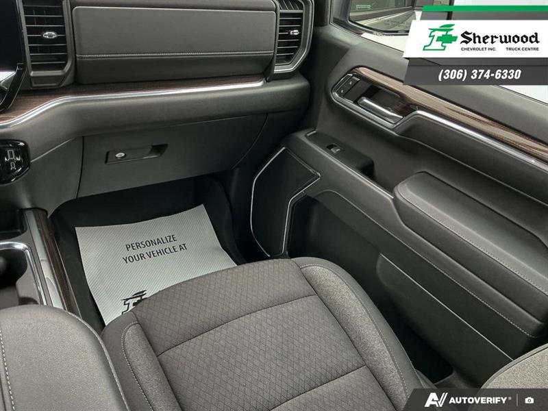 chevrolet Silverado 1500 2024 - 25