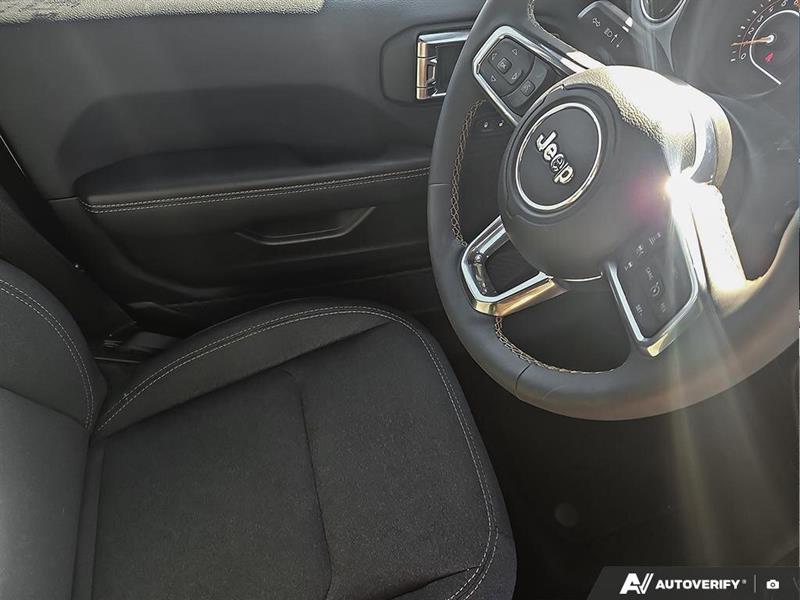 jeep Wrangler 2024 - 17