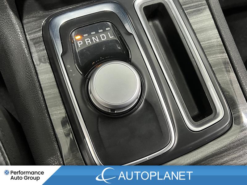 chrysler 300 2022 - 16