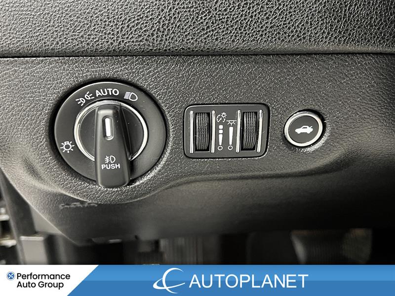 chrysler 300 2022 - 25