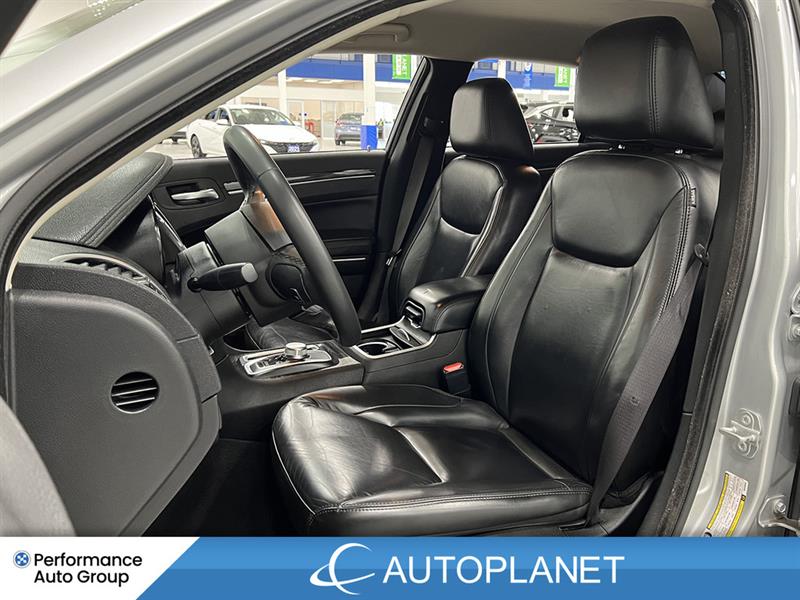 chrysler 300 2022 - 27