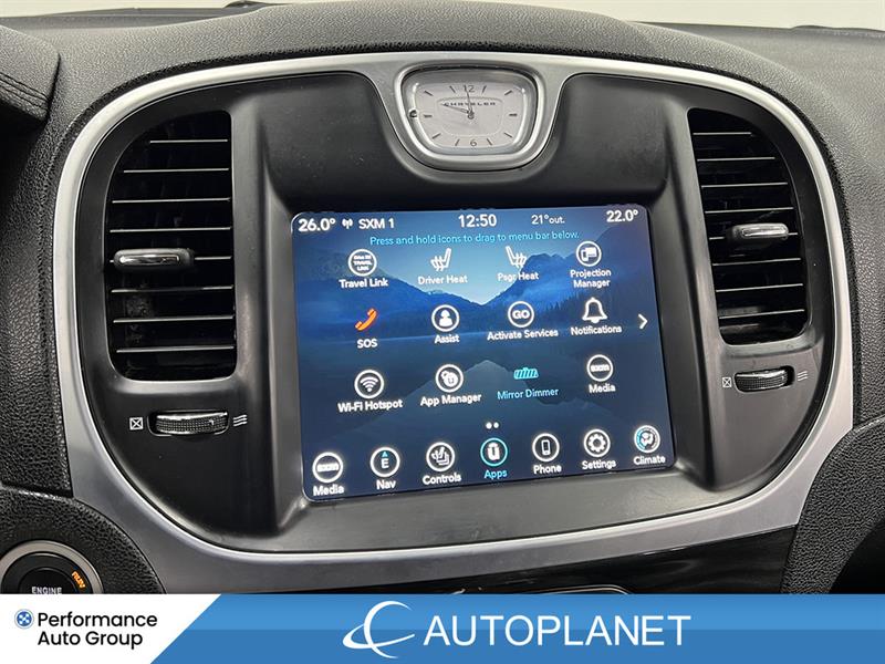 chrysler 300 2022 - 31