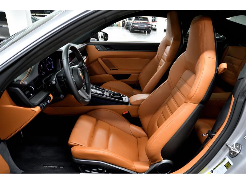 porsche 911 2025 - 18