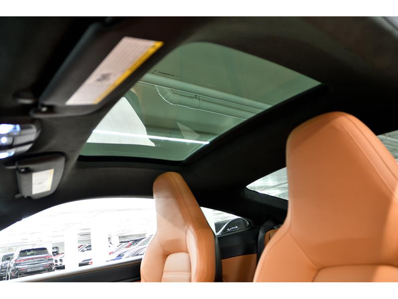 porsche 911 2025 - 22