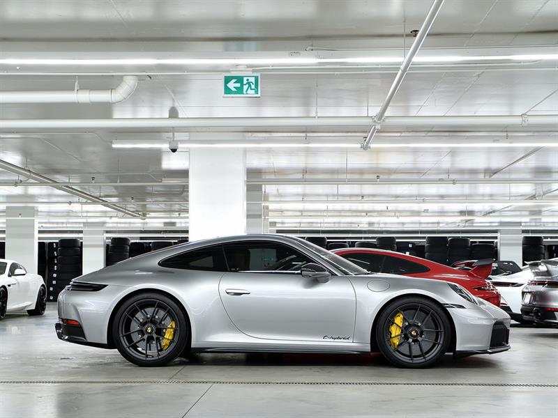 porsche 911 2025 - 49