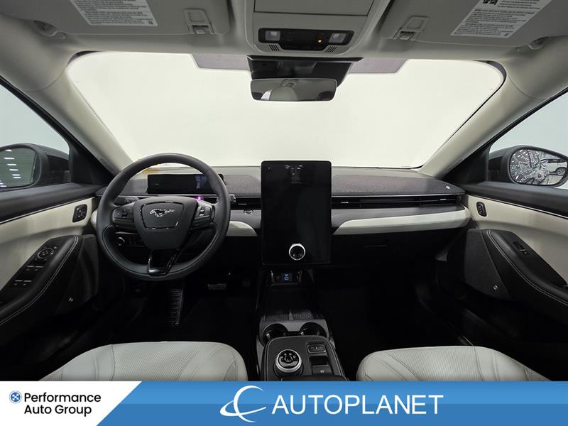 ford Mustang Mach-E 2023 - 28