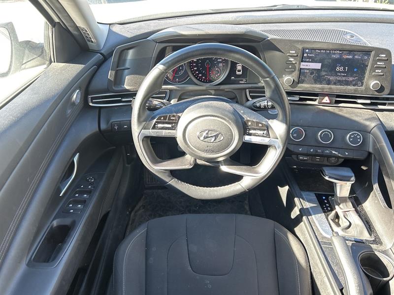 hyundai Elantra 2023 - 13