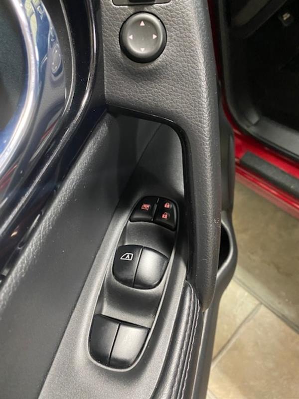 nissan Qashqai 2017 - 13