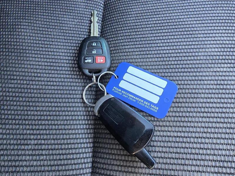 toyota Corolla 2018 - 24