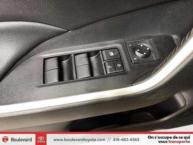 toyota RAV4 2021 - 8