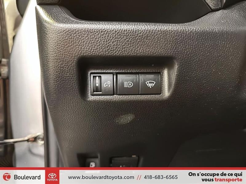 toyota RAV4 2021 - 11