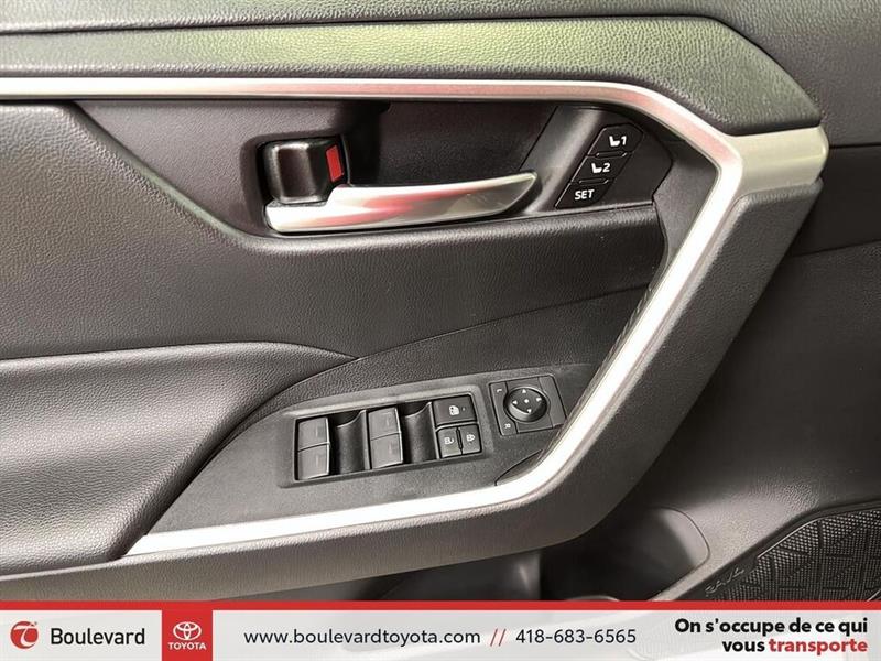 toyota RAV4 2023 - 8