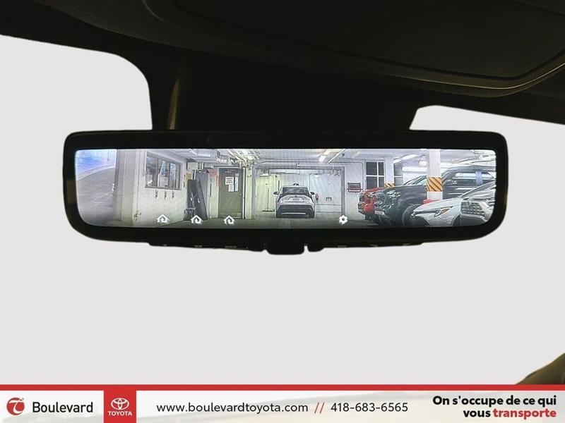 toyota Sienna 2022 - 16