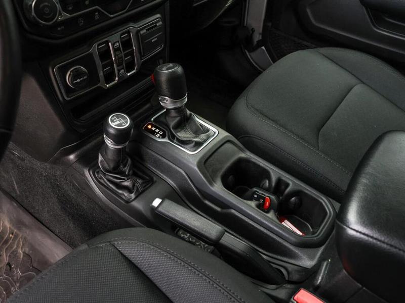 jeep Wrangler 2022 - 33