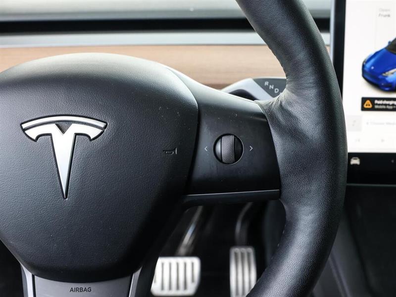 tesla Model Y 2022 - 29