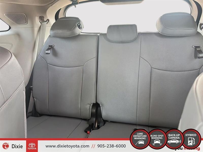 toyota Sienna 2024 - 22
