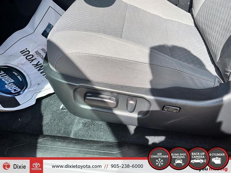 toyota Tacoma 2022 - 13