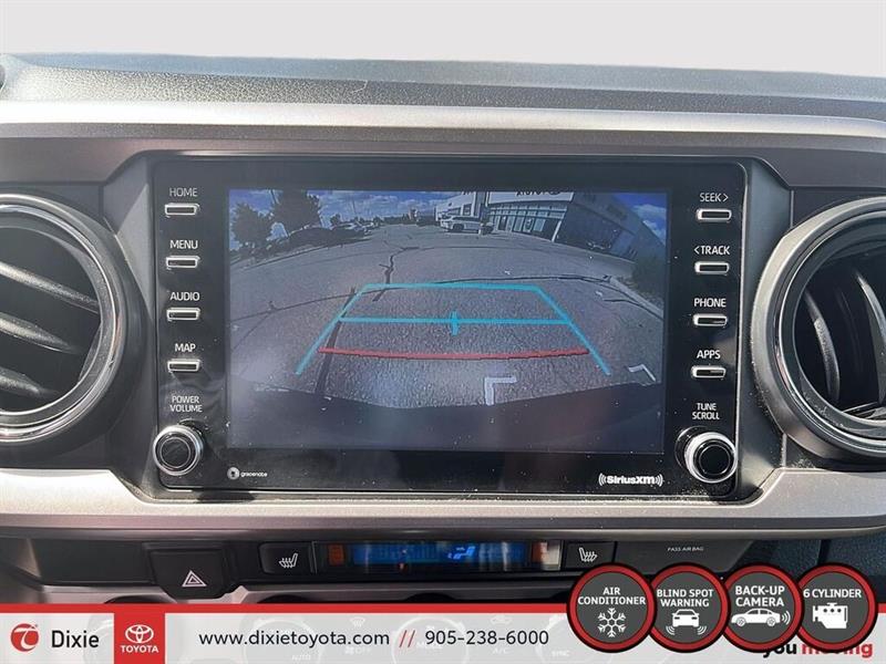 toyota Tacoma 2022 - 17