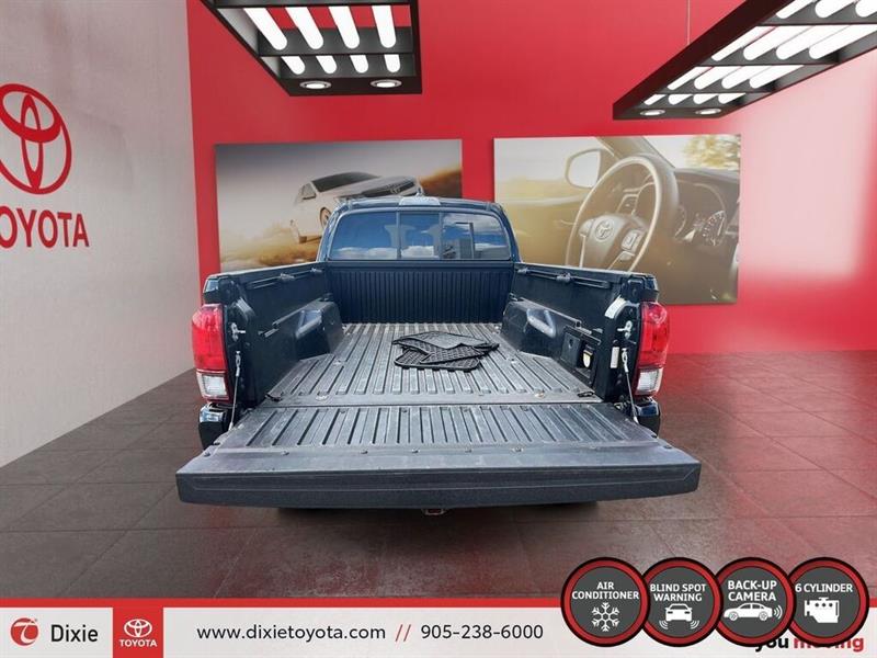 toyota Tacoma 2022 - 26