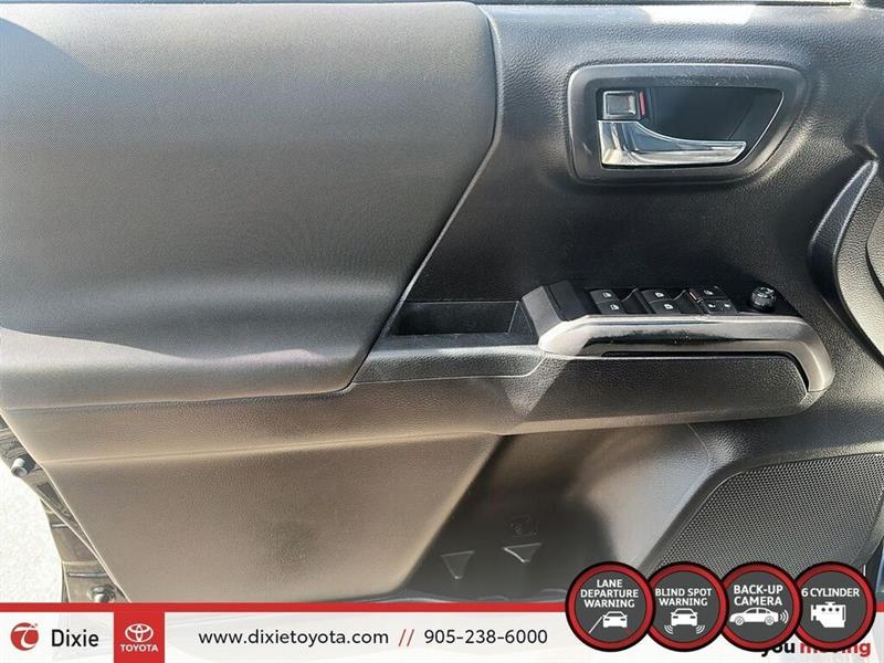 toyota Tacoma 2021 - 8