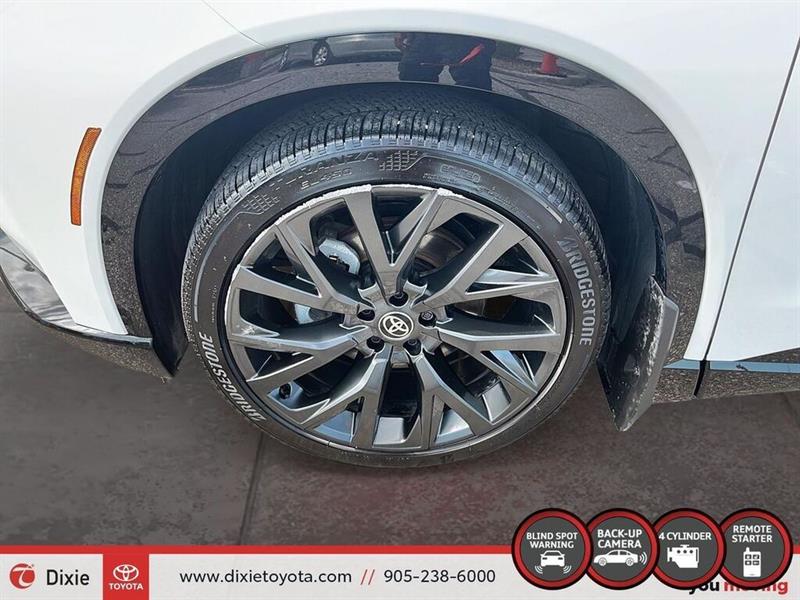 toyota Crown Signia 2025 - 11