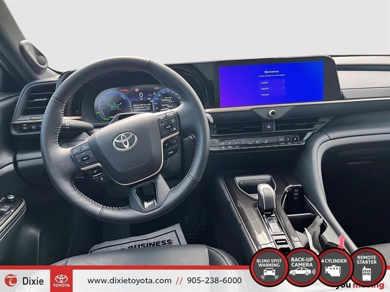 toyota Crown Signia 2025 - 24