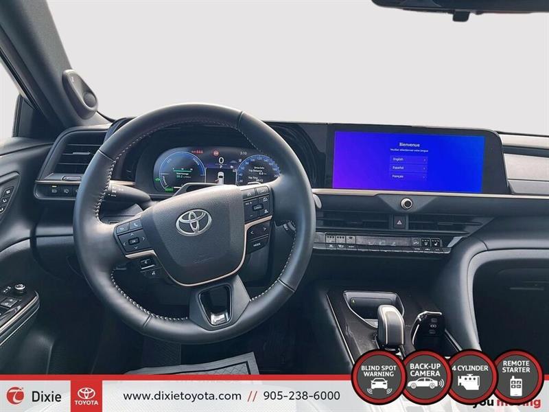 toyota Crown Signia 2025 - 26