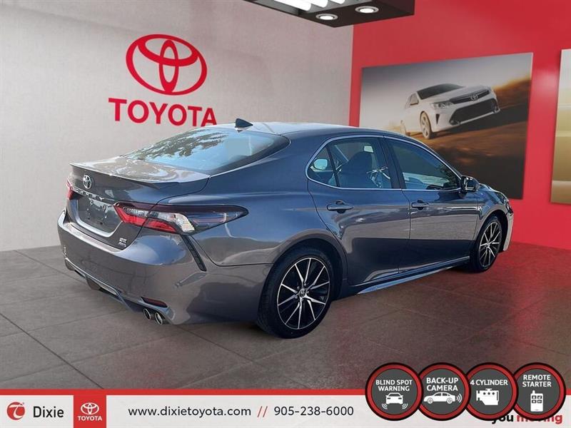 toyota Camry 2021 - 5