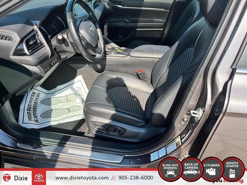 toyota Camry 2021 - 10