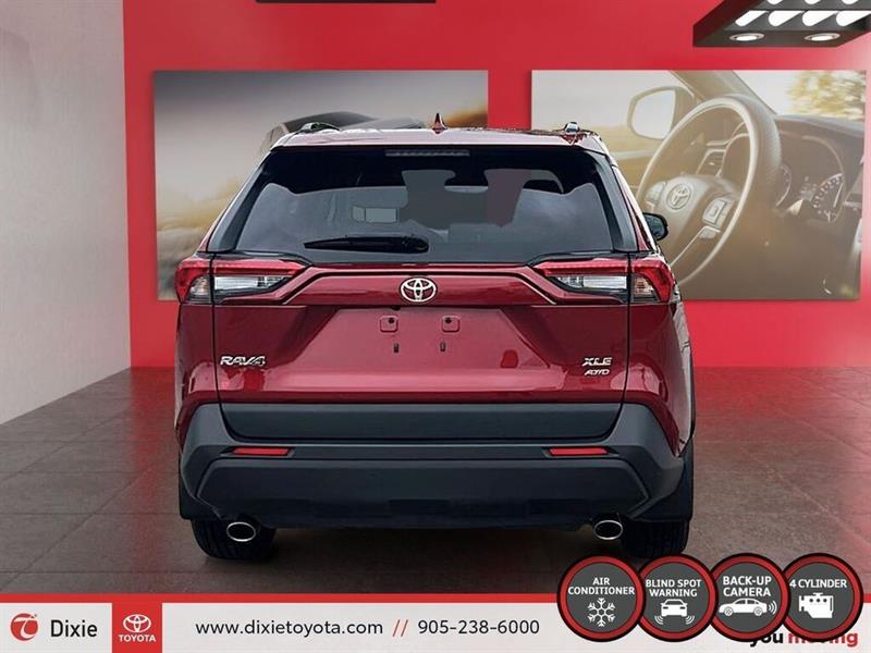 toyota RAV4 2022 - 8