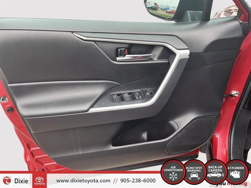 toyota RAV4 2022 - 13