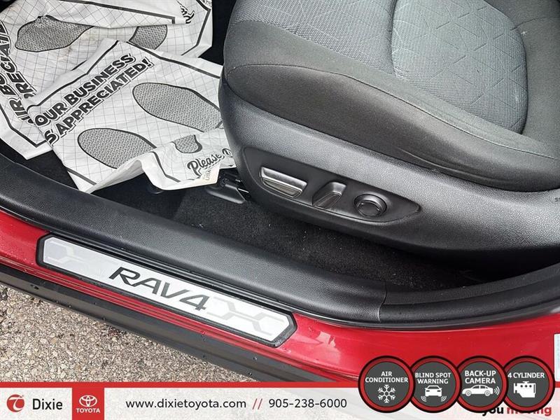 toyota RAV4 2022 - 17