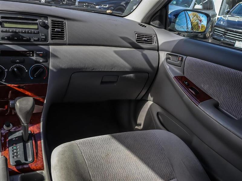 toyota Corolla 2005 - 13