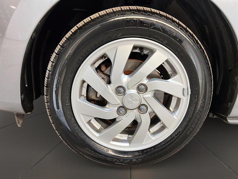 mitsubishi Mirage 2023 - 21