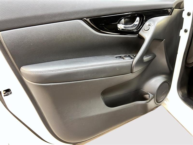 nissan Qashqai 2022 - 24