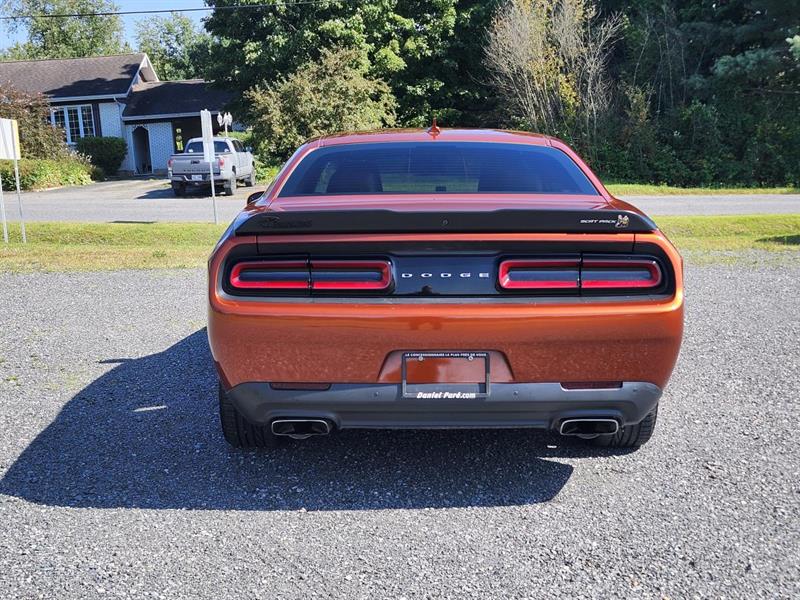 dodge Challenger 2020 - 10