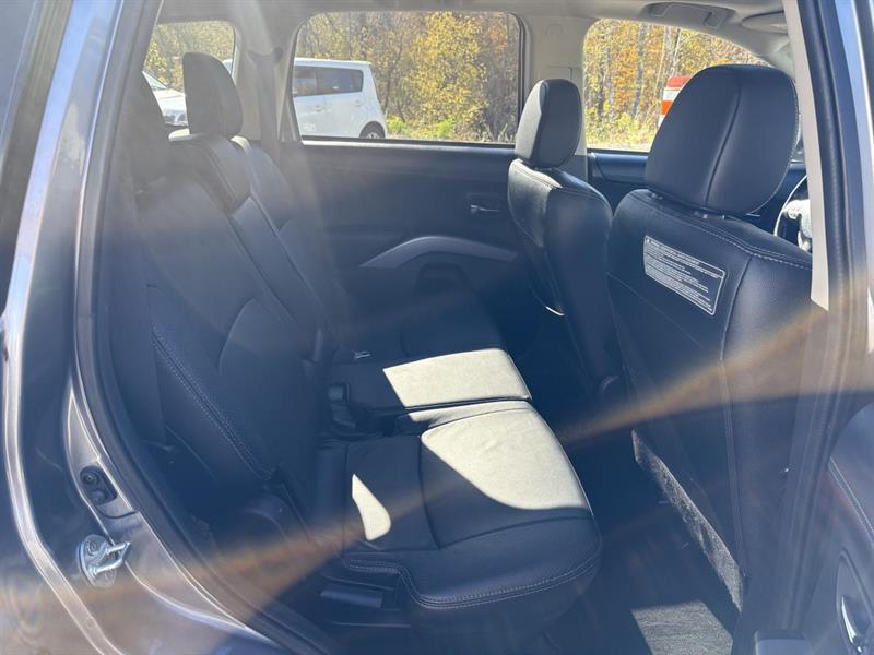 mitsubishi Outlander 2013 - 33