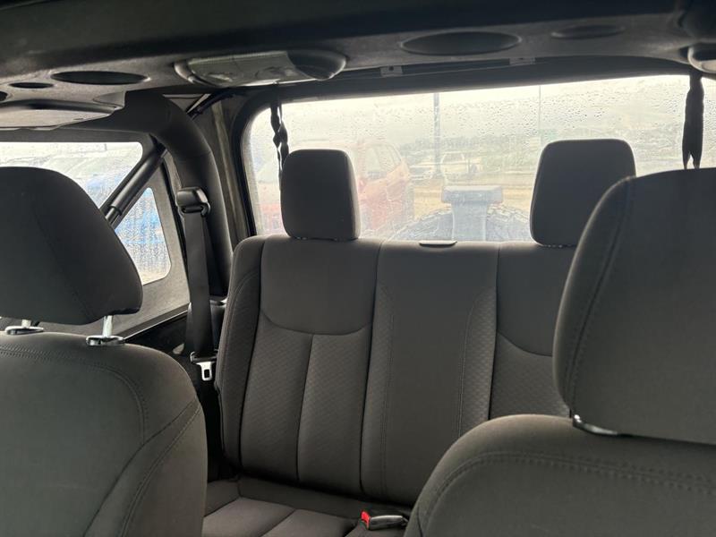 jeep Wrangler 2018 - 13