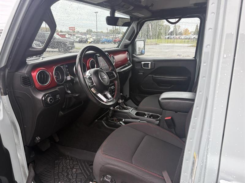 jeep Wrangler 4 Door 2023 - 13