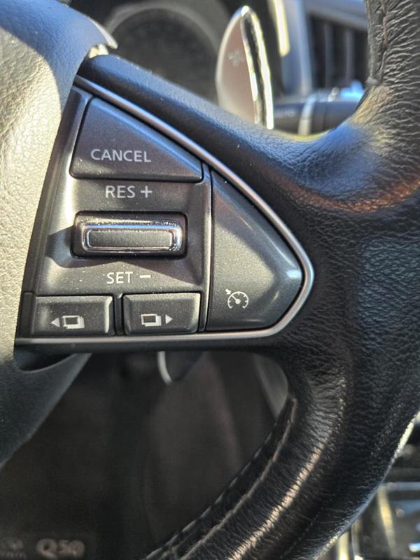 infiniti Q50 2017 - 21