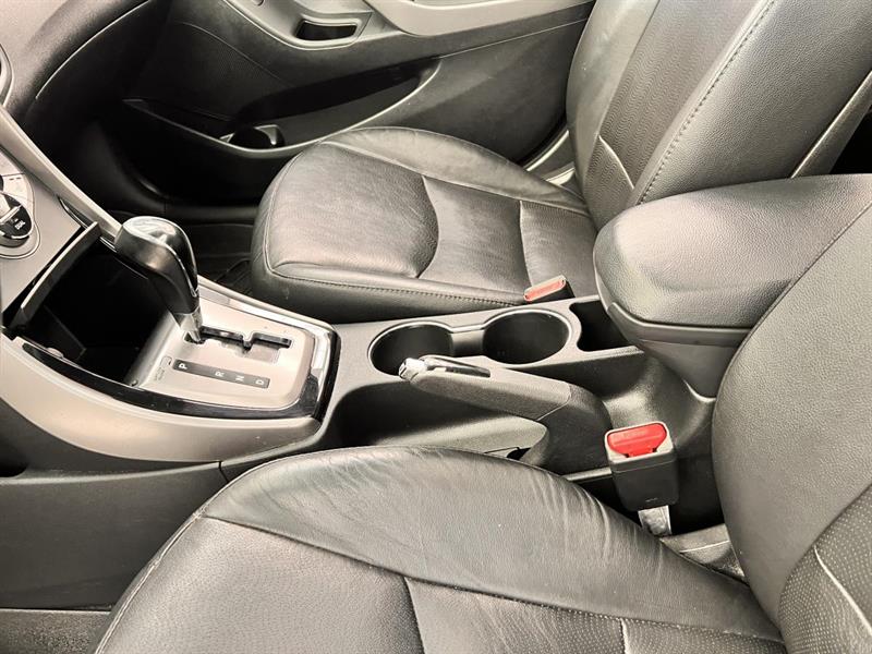 hyundai Elantra 2013 - 19