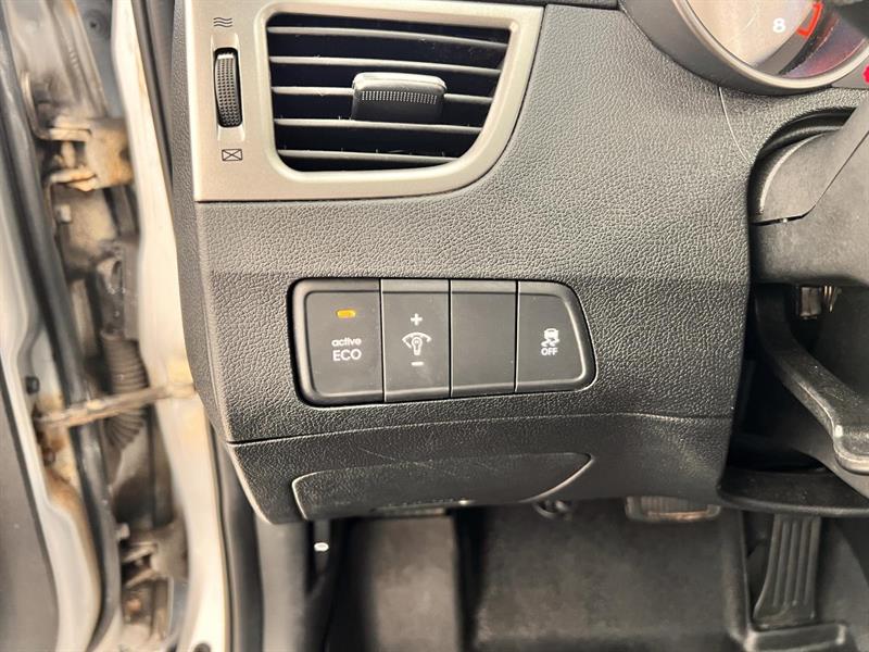 hyundai Elantra 2013 - 29