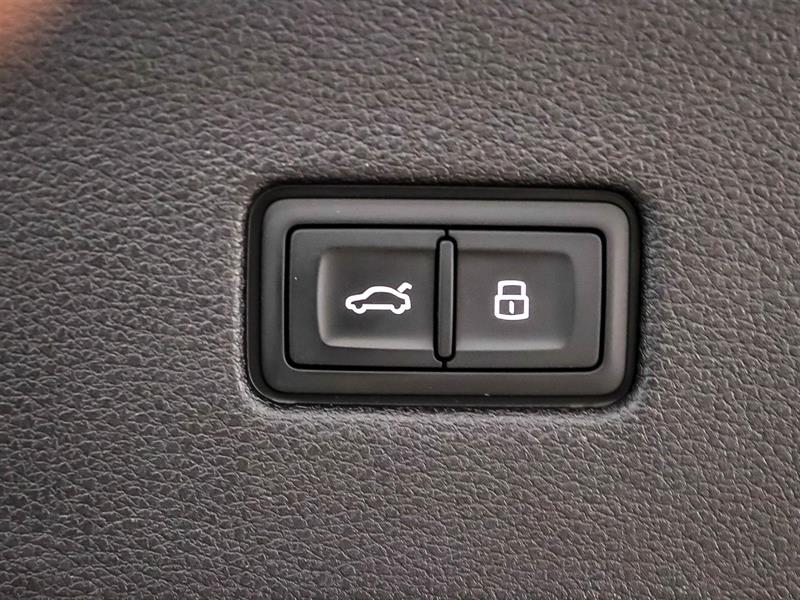 audi RS Q8 2025 - 15